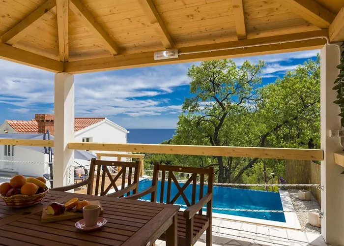 Dundo Pero - Four Bedroom With Swimming Pool And Sea View Babino Polje