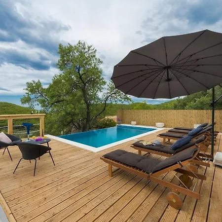 Dundo Pero - Four Bedroom With Swimming Pool And Sea View Babino Polje