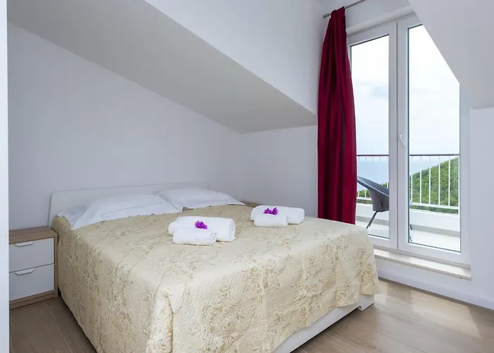 וילה Dundo Pero - Four Bedroom With Swimming Pool And Sea View